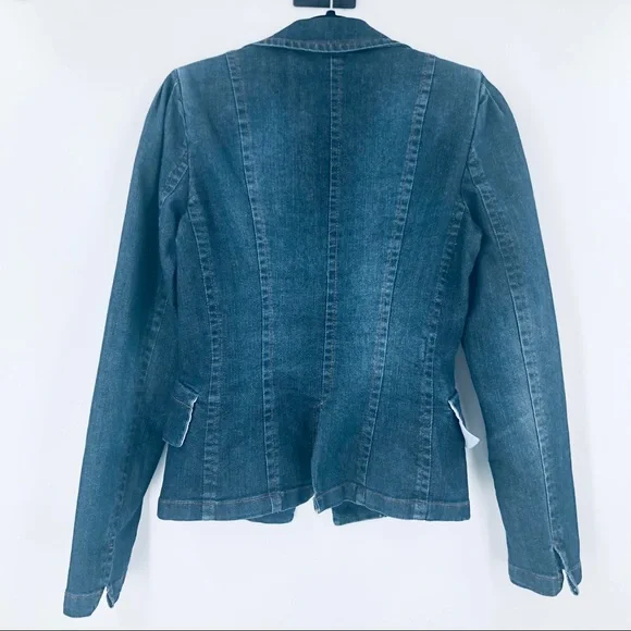 Zara | Fitted Denim Jacket - Picture 10 of 11